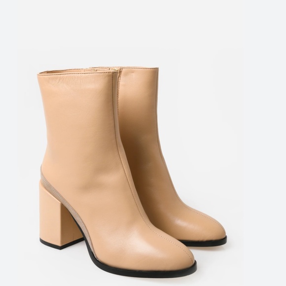 Dear Frances Women's Spirit Boot - Picture 1 of 8